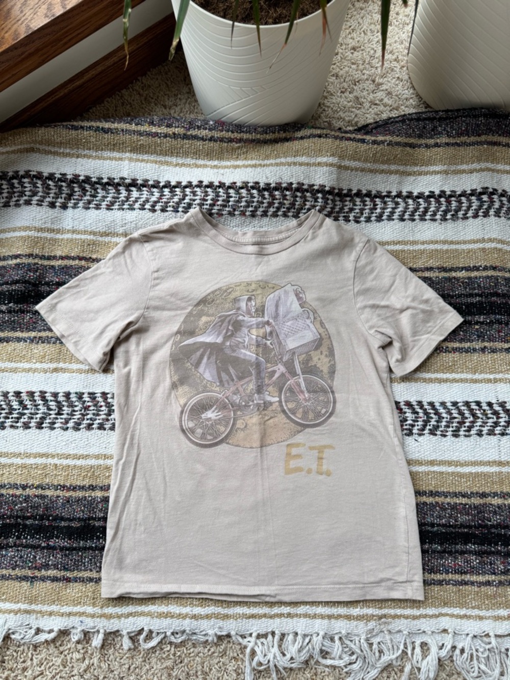 ET Tshirt